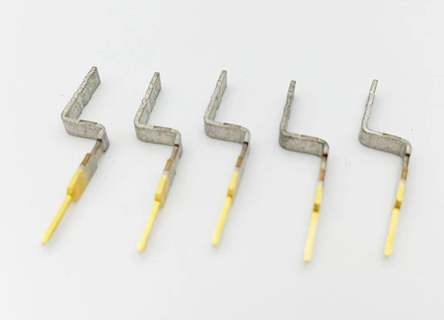 Unregelmäßige Pins